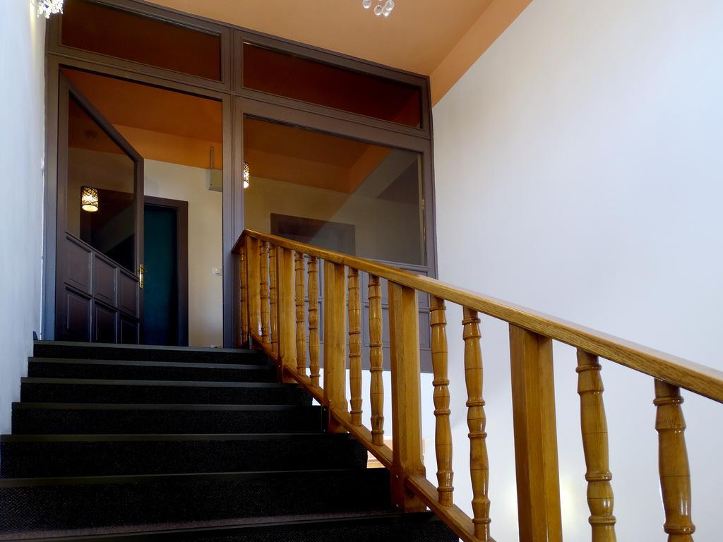 Prince Hotel Miercurea Ciuc Bagian luar foto