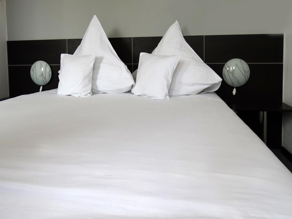 Prince Hotel Miercurea Ciuc Bagian luar foto