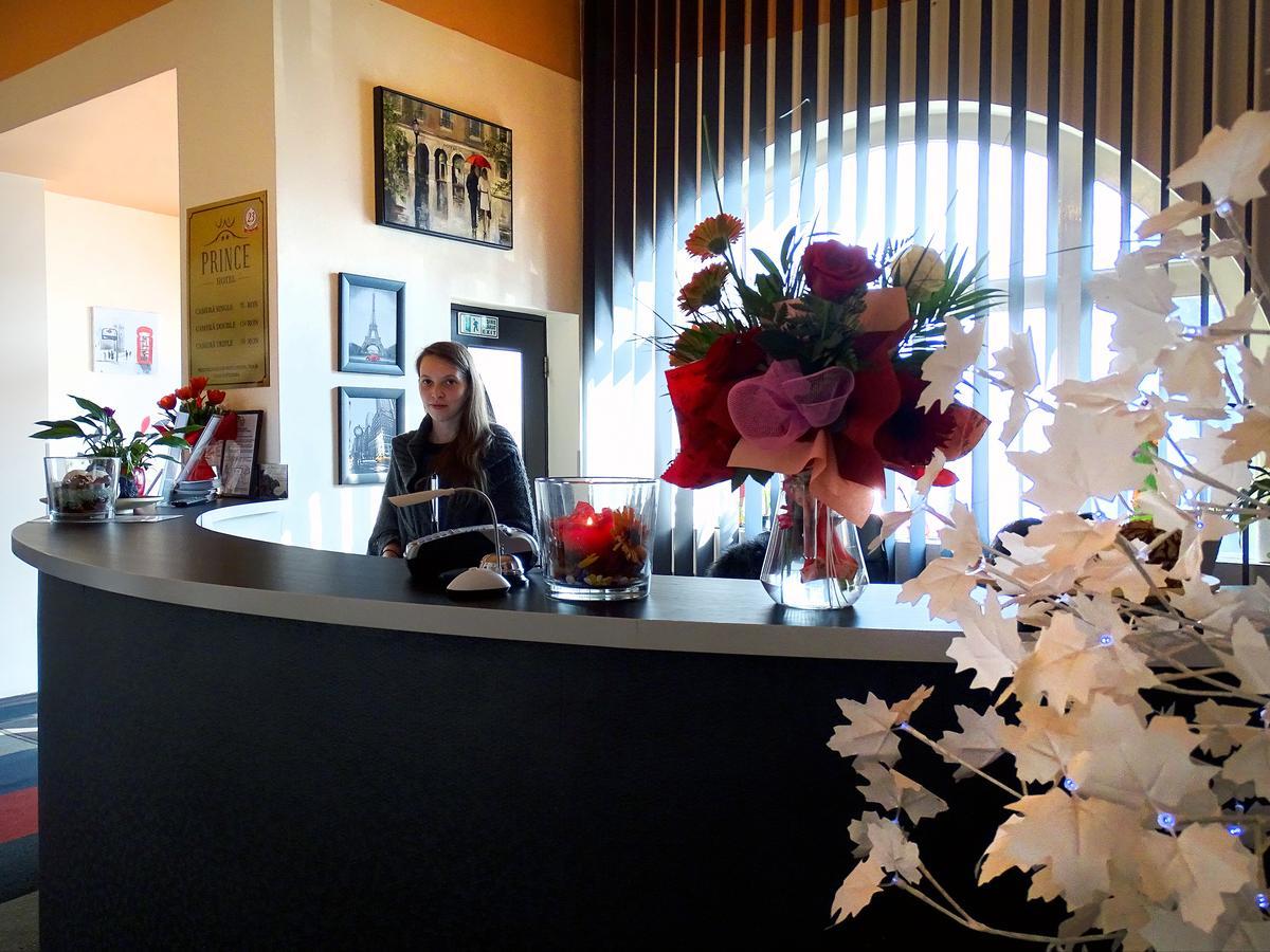 Prince Hotel Miercurea Ciuc Bagian luar foto