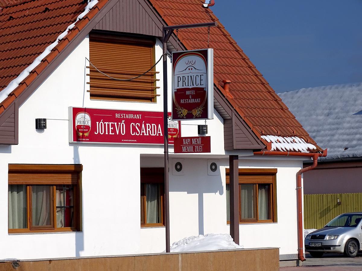 Prince Hotel Miercurea Ciuc Bagian luar foto